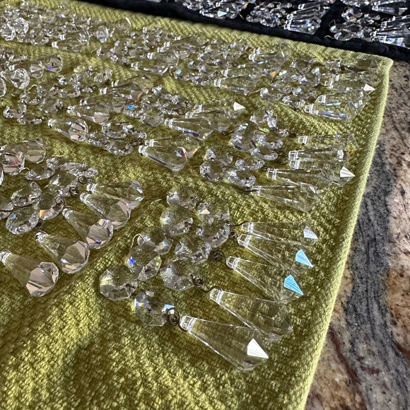Vintage Glass Crystals - Picture 4 of 6